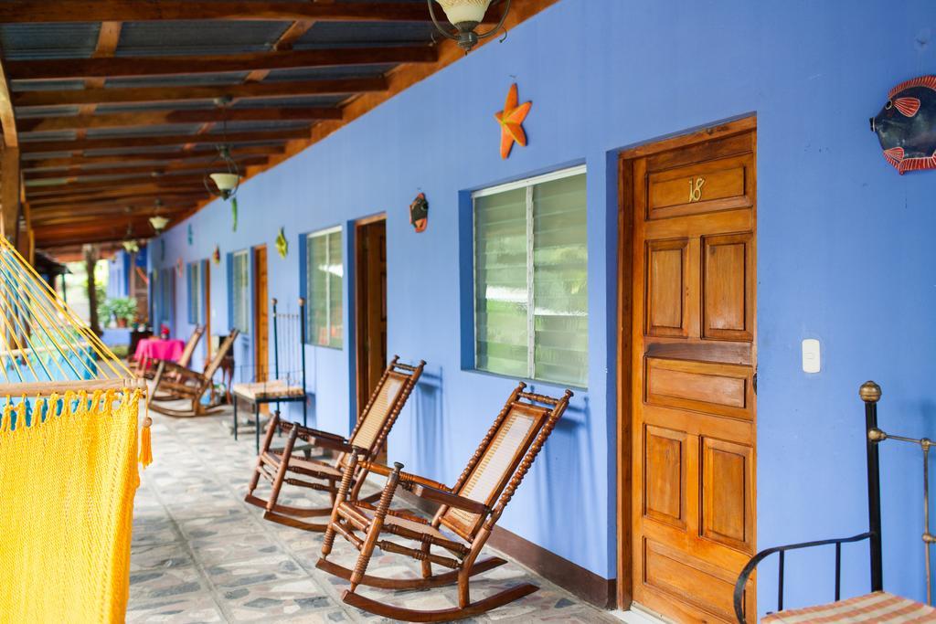 Hotel Hamacas Rivas Exterior photo
