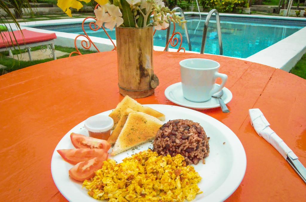 Hotel Hamacas Rivas Exterior photo