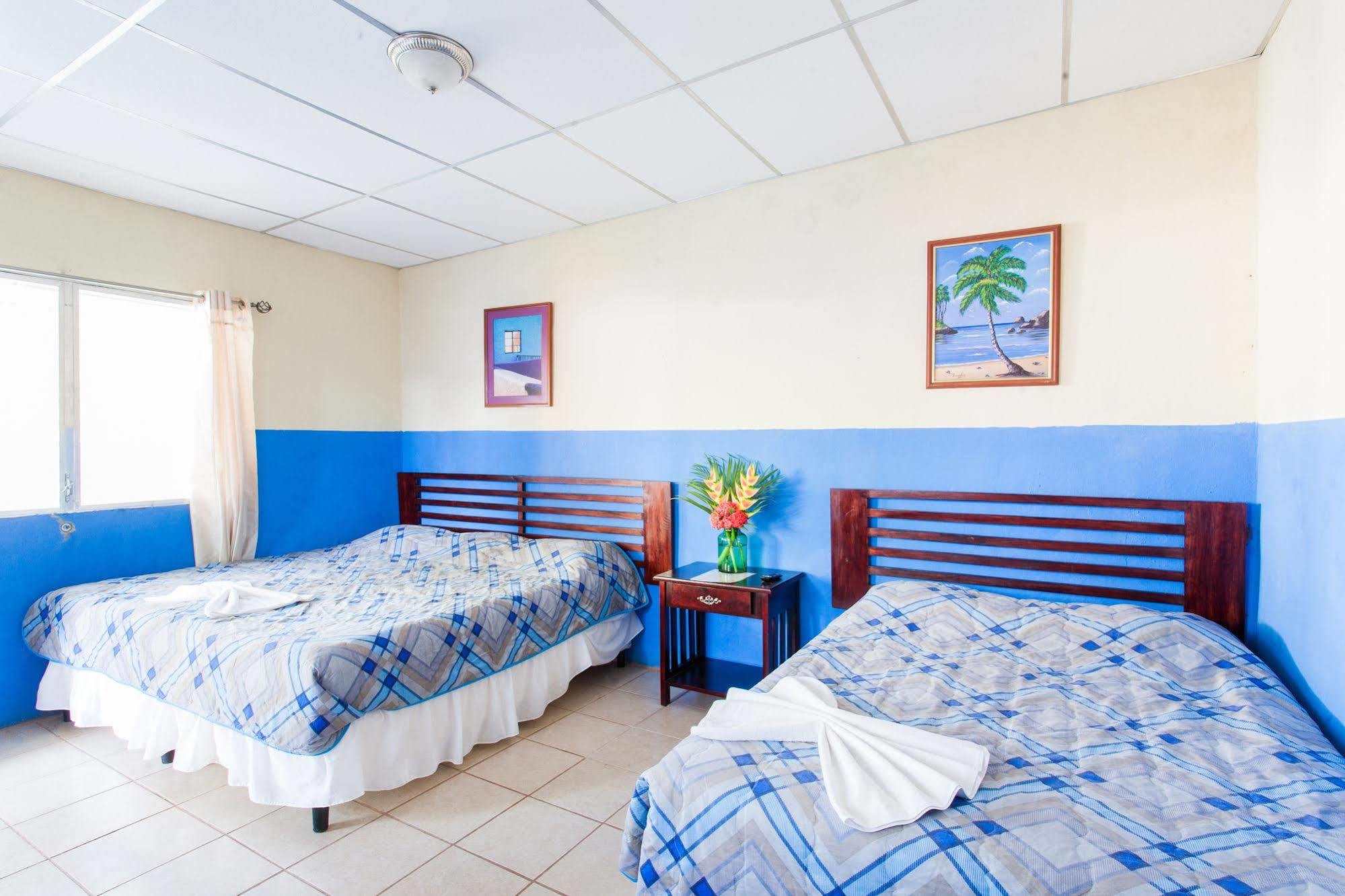 Hotel Hamacas Rivas Exterior photo