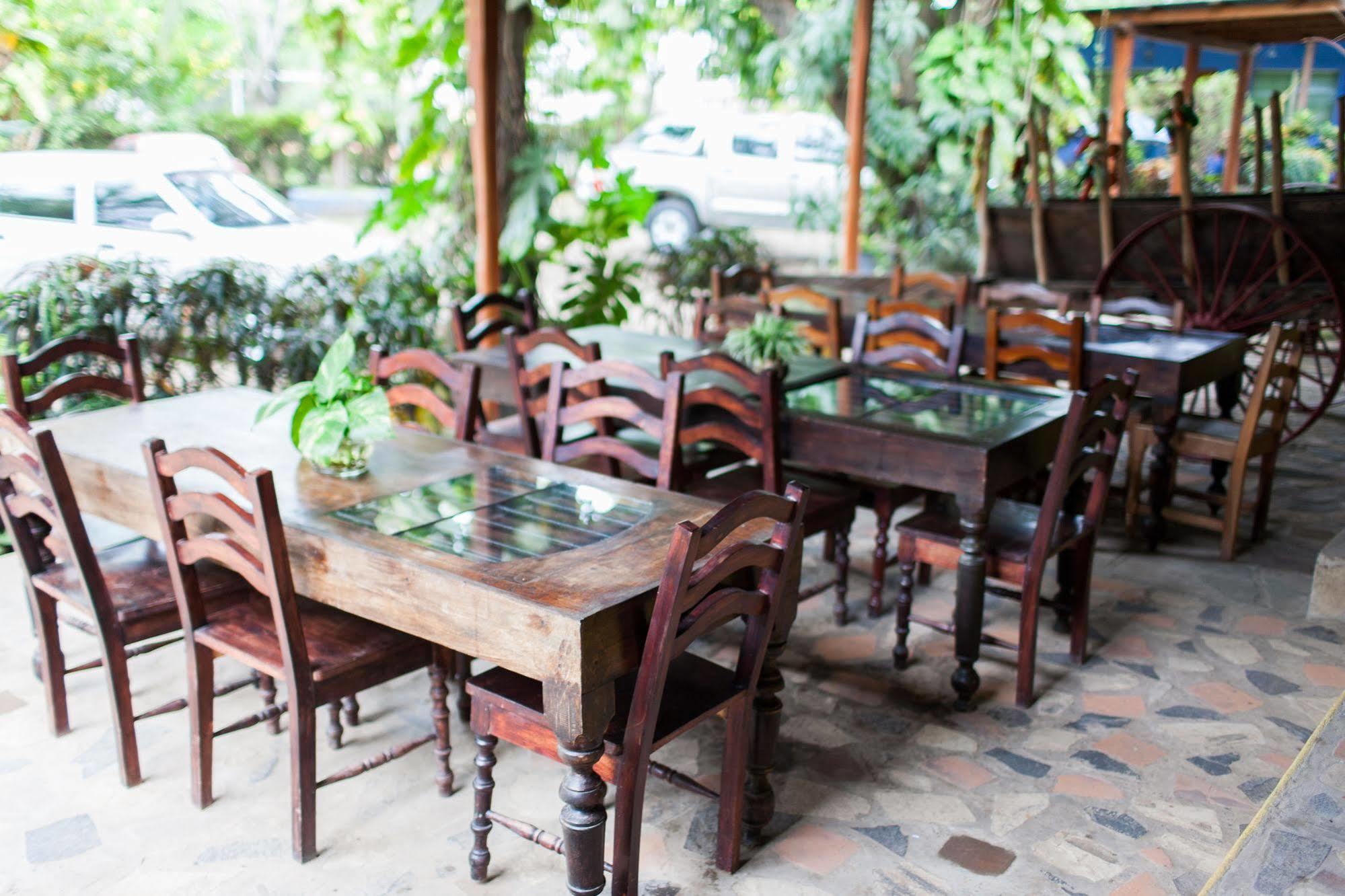 Hotel Hamacas Rivas Exterior photo
