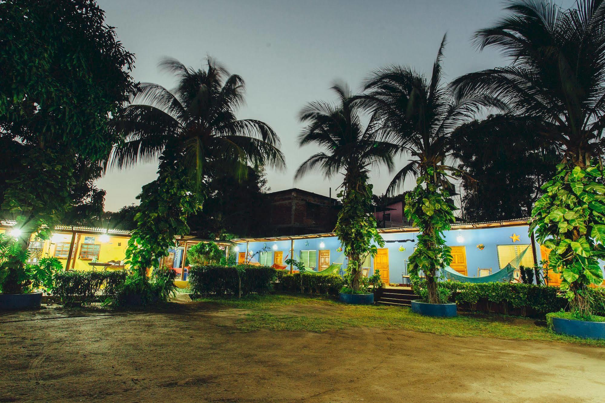 Hotel Hamacas Rivas Exterior photo